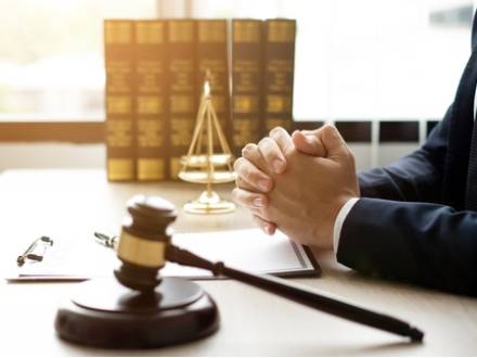 St. Charles, IL lawyer for enforcing court orders